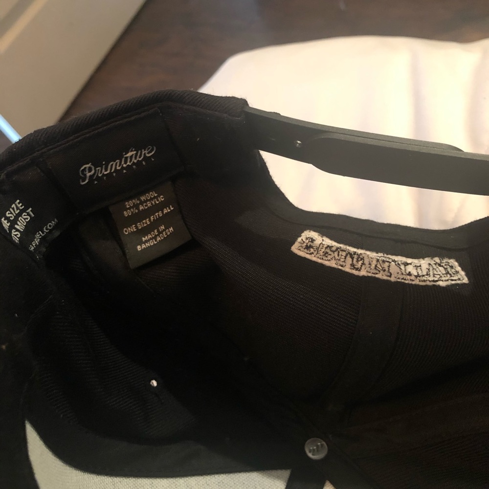 Primitive SnapBack Hat - Picture 3 of 4